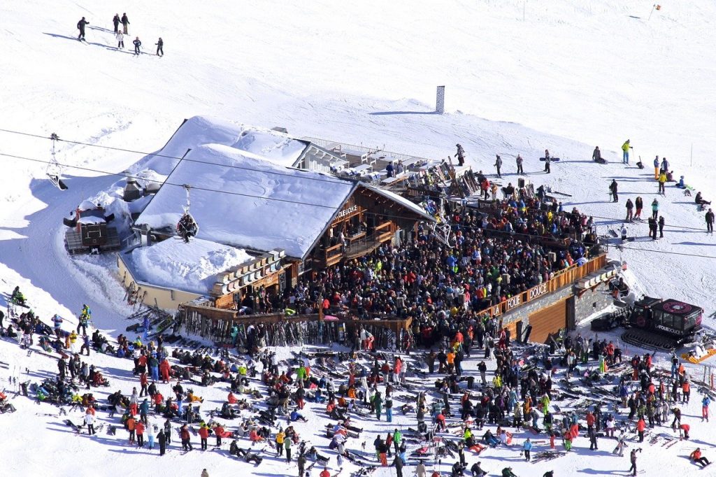 Ako bude vyzerať zábava v apres-ski baroch túto zimu?
